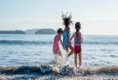 How to Travel with Kids on a Tight Budget (and Still Have Fun)