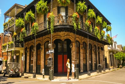 Late-Night Eats: Where Locals Go After Dark in New Orleans